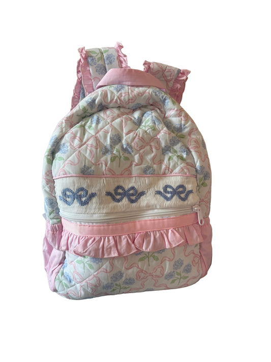 Carson and Friends Hydrangea Bow Trellis Backpack