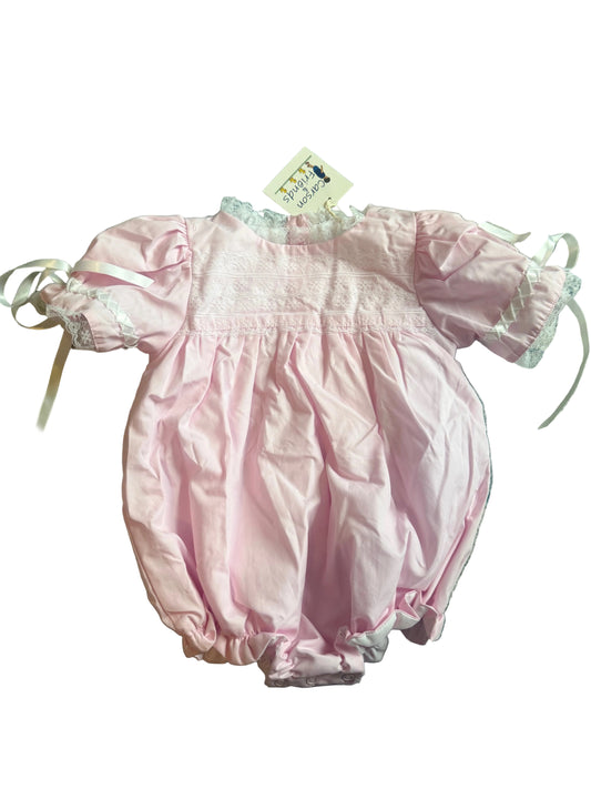 Carson and Friends Pink Heirloom Bubble